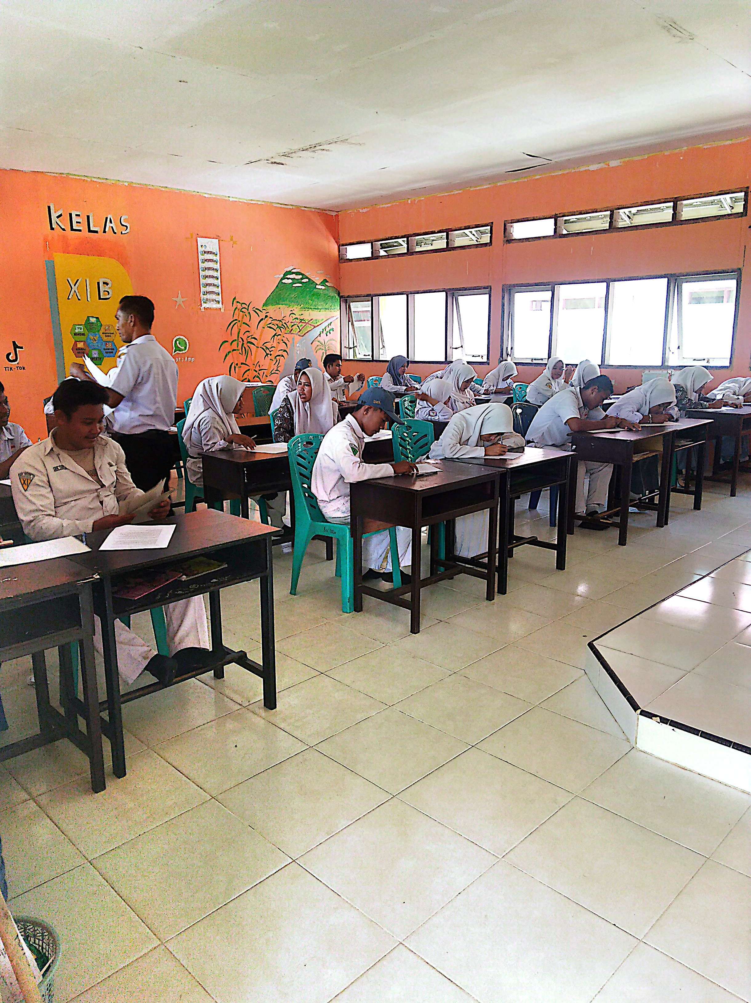 PELAKSANAAN UJIAN SEMESTER GANJIL SMA NEGERI 1 BANGKURUNG TAHUN 2025